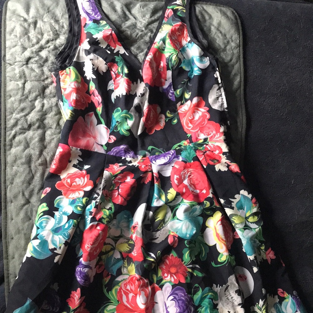 Floral Sleeveless Dress